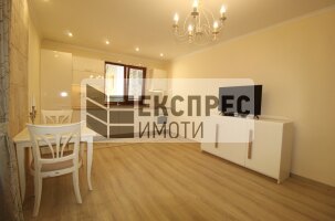 Луксозно, Обзаведен Двустаен апартамент, Окръжна болница
