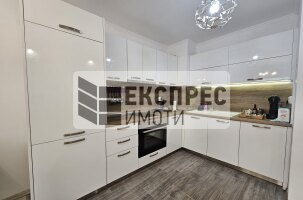  1 Schlafzimmer Wohnung, Center
