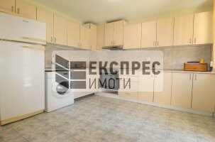 Furnished 3 Schlafzimmer Wohnung, Breeze