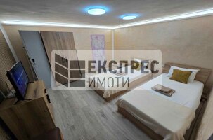 Möbliert 1 Schlafzimmer Wohnung, Center