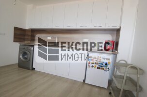  1 Schlafzimmer Wohnung, Vinitsa