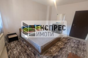 Обзаведен Четиристаен апартамент, Левски