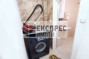 Обзаведен Тристаен апартамент, Окръжна болница