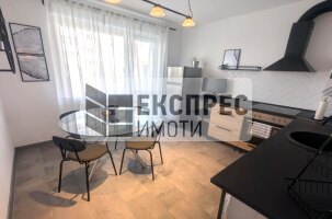 Обзавeден Двустаен апартамент, Окръжна болница