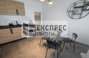 Обзавeден Двустаен апартамент, Окръжна болница