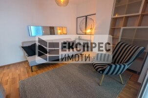 Обзавeден Двустаен апартамент, Окръжна болница