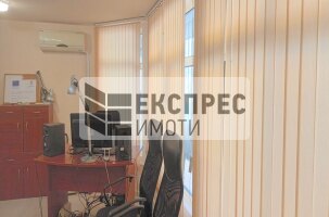 Необзаведен Офис, Окръжна болница