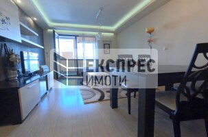Обзаведен Тристаен апартамент, Левски