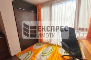 Обзаведен Тристаен апартамент, Левски