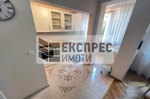 Обзаведен, Двустаен апартамент, Център