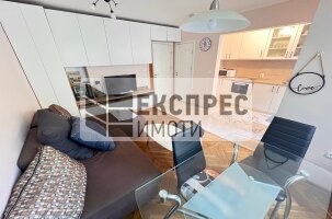 Обзаведен, Двустаен апартамент, Център