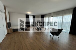 Обзаведен Къща, м-т Пчелина