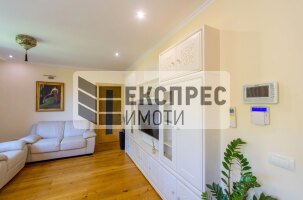  3 Schlafzimmer Wohnung, Red Square