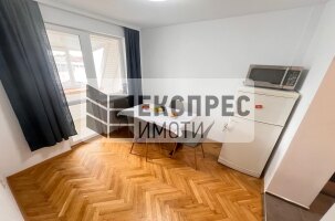  2 Schlafzimmer Wohnung, Regional hospital