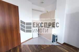  Studio, Pogrebite