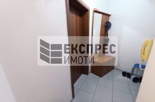  Studio, Pogrebite