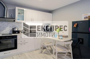 Обзаведен Двустаен апартамент, Център
