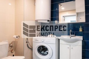 Обзаведен Двустаен апартамент, Център