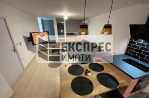 Нов, Обзаведен Тристаен апартамент, Спортна зала