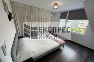 Нов, Обзаведен Тристаен апартамент, Спортна зала