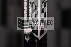 Обзаведен Тристаен апартамент, Лятно кино Тракия