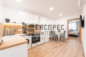 Oбзаведен, нов Двустаен апартамент, Център
