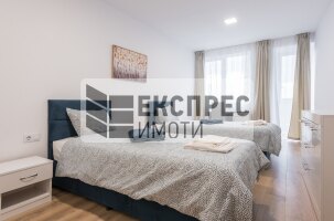 Oбзаведен, нов Двустаен апартамент, Център