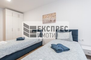 Oбзаведен, нов Двустаен апартамент, Център