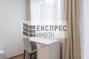 Oбзаведен, нов Двустаен апартамент, Център