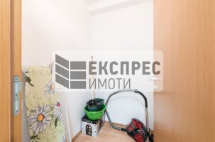 Oбзаведен, нов Двустаен апартамент, Център