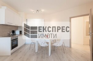  2 Schlafzimmer Wohnung, Asparuhovo