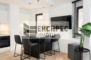 FURNISHED 2 bedroom apartment, Center