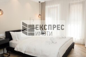 FURNISHED 2 bedroom apartment, Center