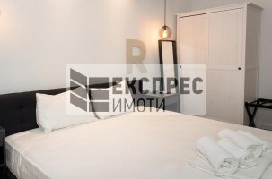 Обзаведен Двустаен апартамент, Център