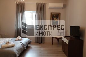 Обзаведен Тристаен апартамент, Център