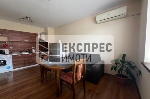 Обзаведен Двустаен апартамент, Колхозен пазар