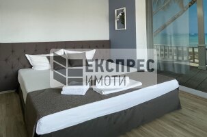 Обзаведен Тристаен апартамент, Окръжна болница
