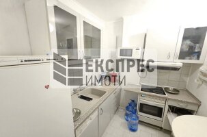 Furnished 2 bedroom apartment, Center