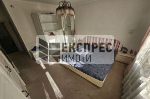 Furnished 2 bedroom apartment, Center