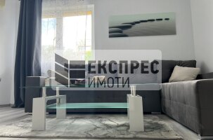 FURNISHED 1 bedroom apartment, Regional hospital