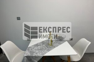 FURNISHED 1 bedroom apartment, Regional hospital