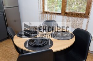Обзаведен Тристаен апартамент, Чайка