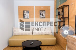 Обзаведен Тристаен апартамент, Чайка