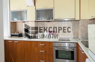 Обзаведен Тристаен апартамент, Чайка