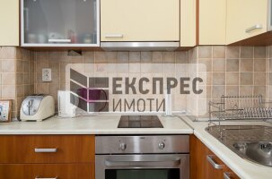 Обзаведен Тристаен апартамент, Чайка