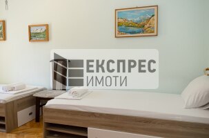 Обзаведен Тристаен апартамент, Чайка