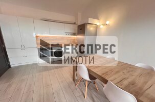  1 Schlafzimmer Wohnung, Trakata
