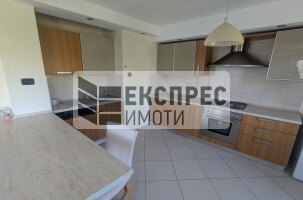 Обзаведен Двустаен апартамент, Център