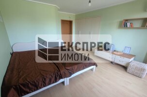 Обзаведен Двустаен апартамент, Център