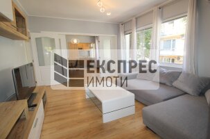 Нов, Луксозен, Обзаведен, Тристаен апартамент, Окръжна болница